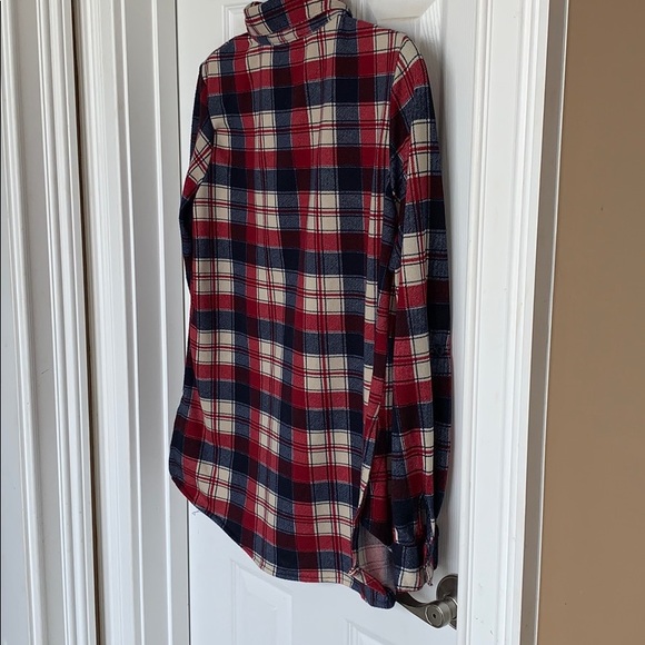 Ladies Plaid Button Up Shirt Top Medium - Picture 3 of 3